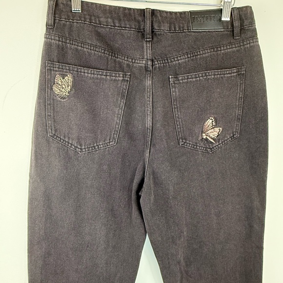 Disturbia Valerie Floral Moth Embroidered Mom Jeans - Picture 6 of 9